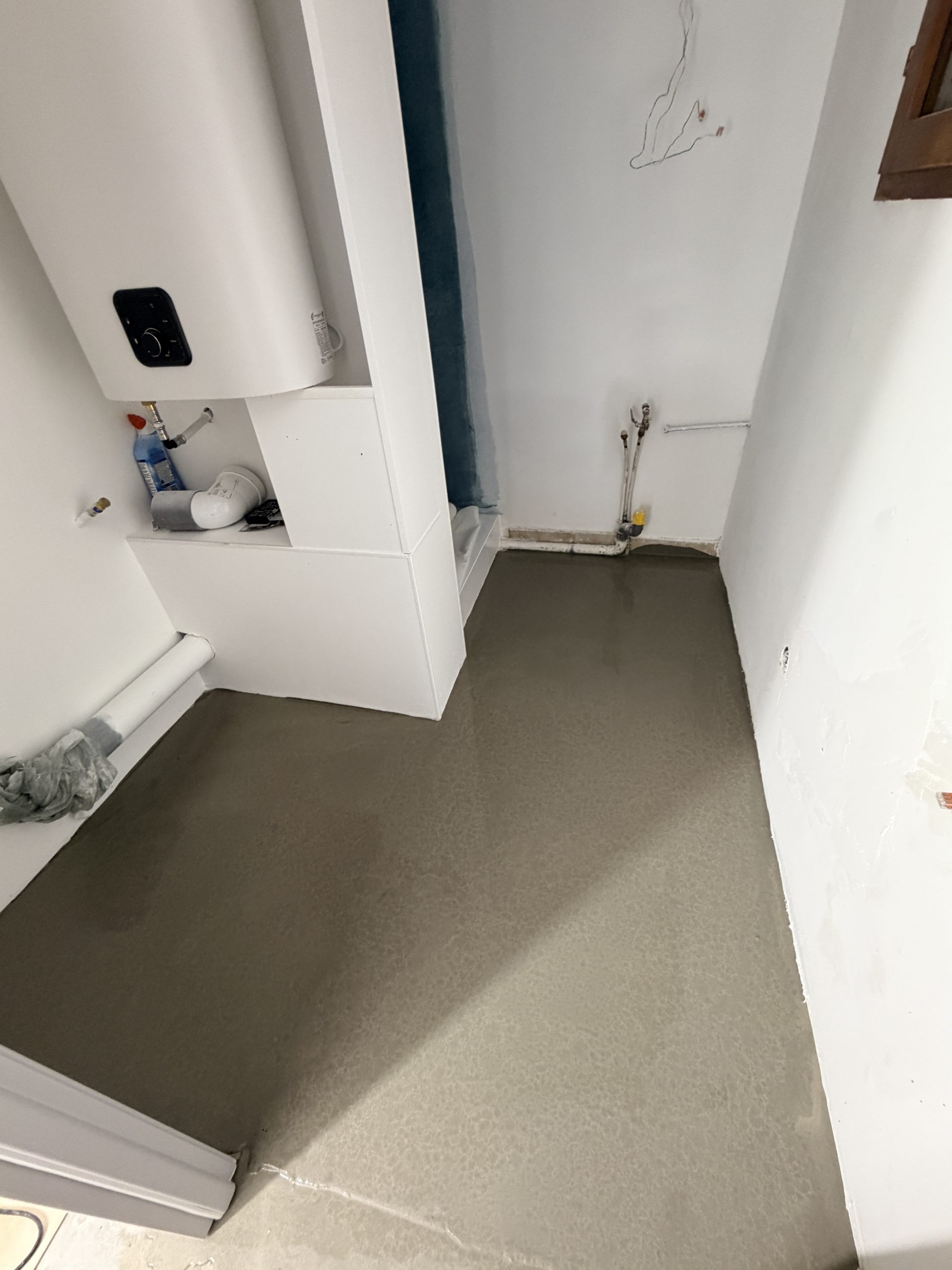 Ragréage lissé prêt pour le sol PVC