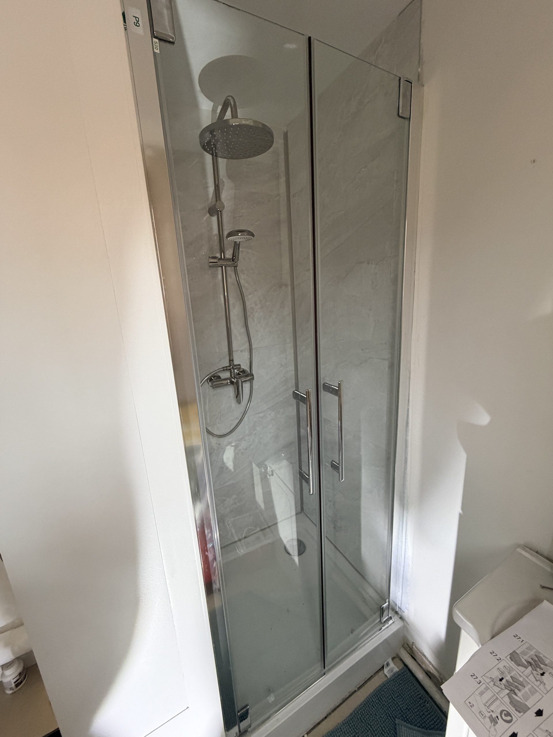 Colonne de douche pluie et douchette
