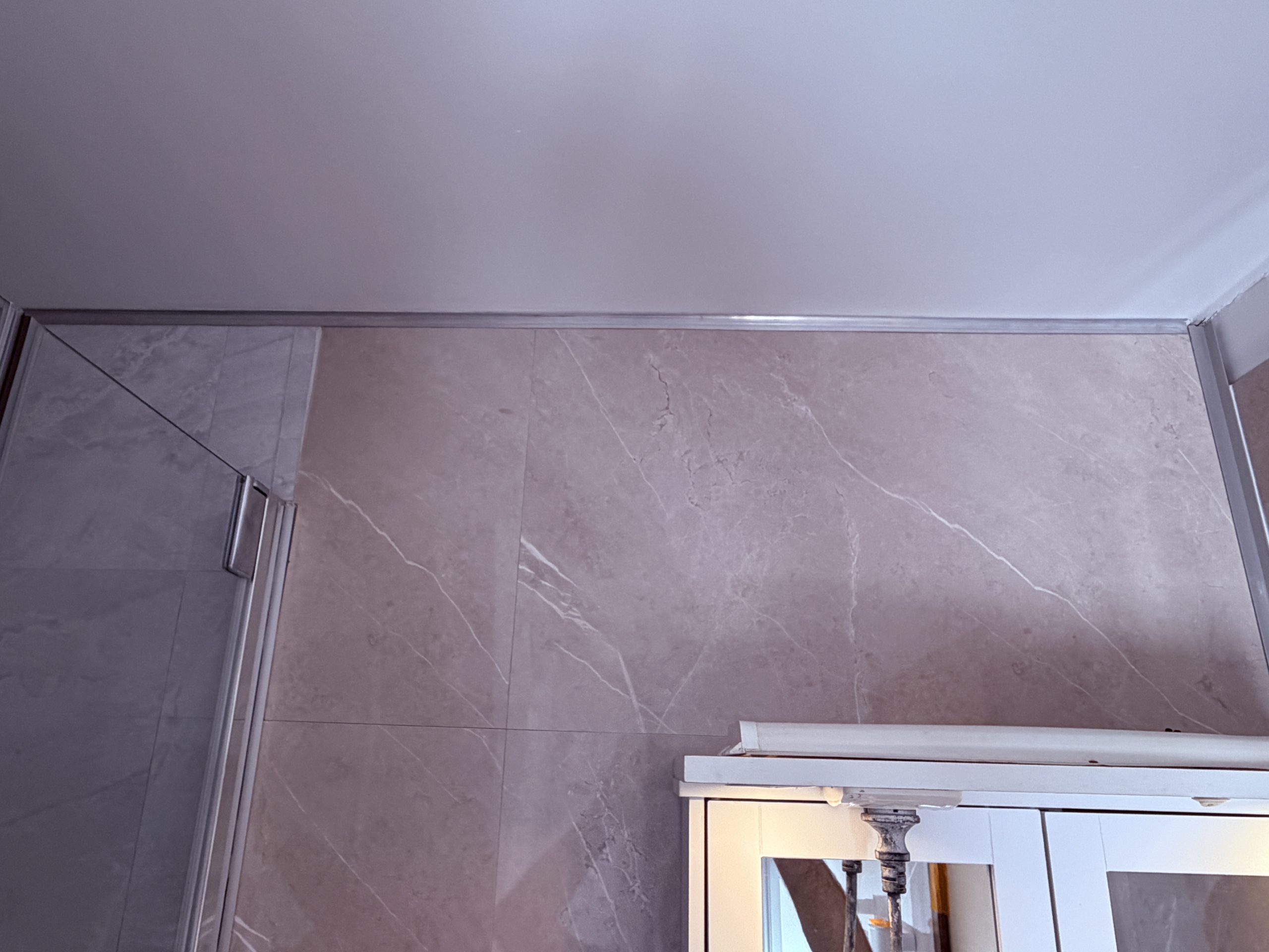 Salle de bain finie après rénovation Frontignan