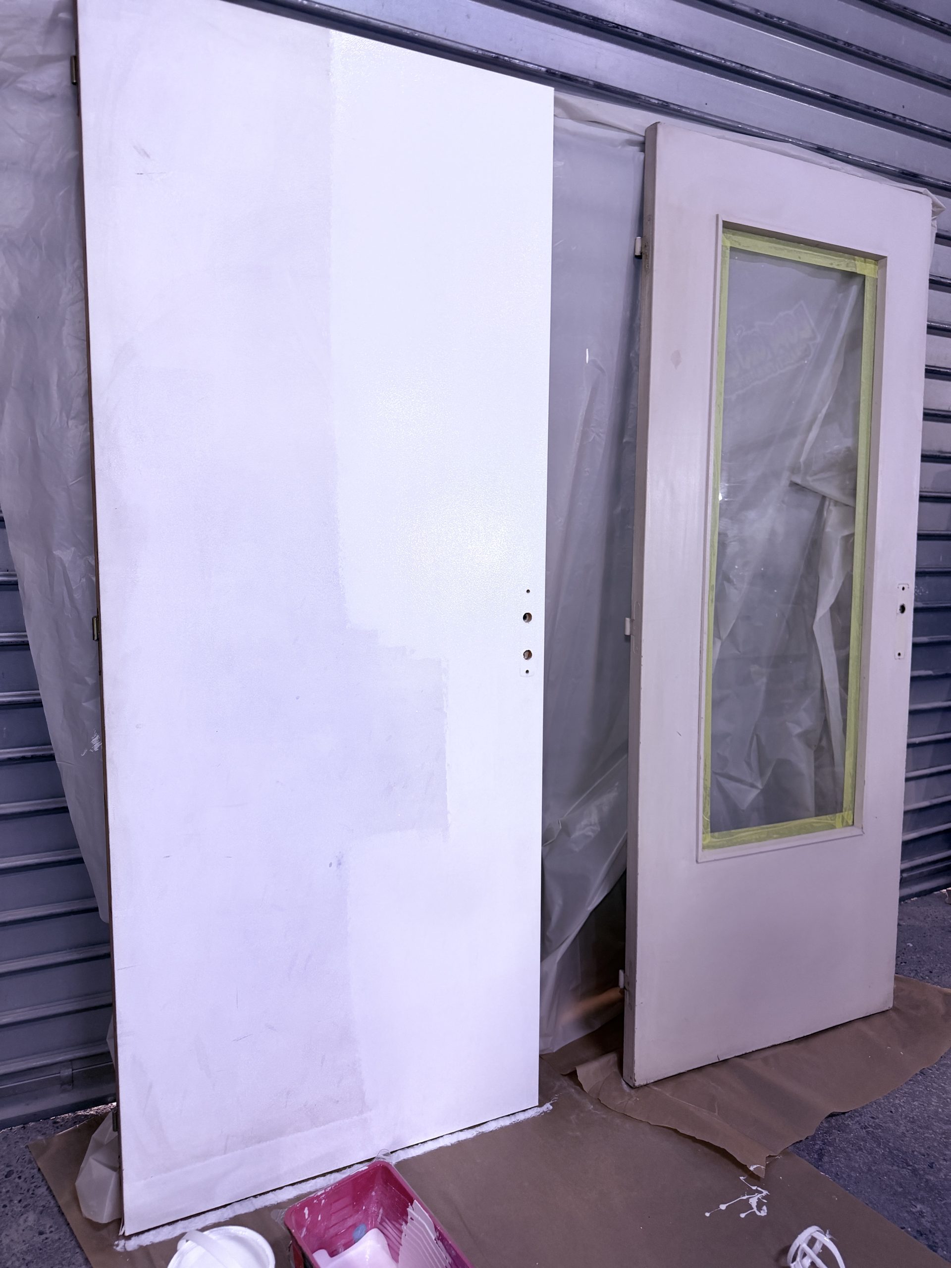 Mise en peinture des portes