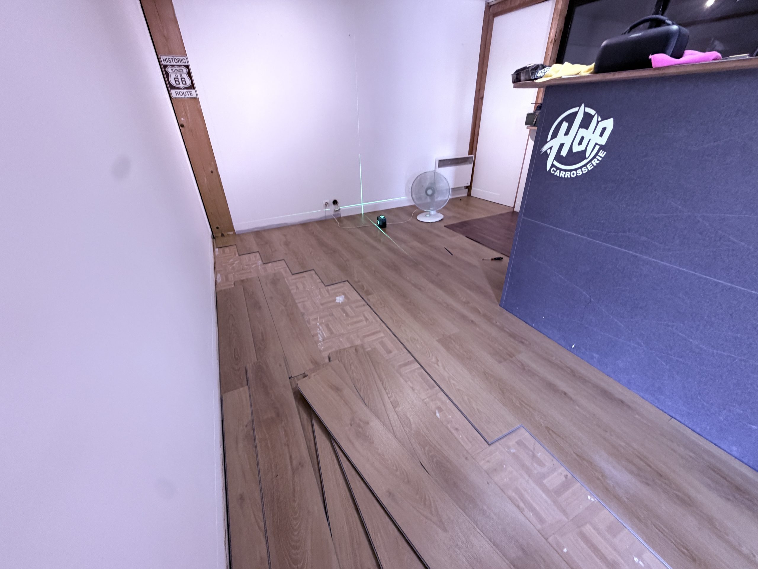 Avancement du parquet côté accueil