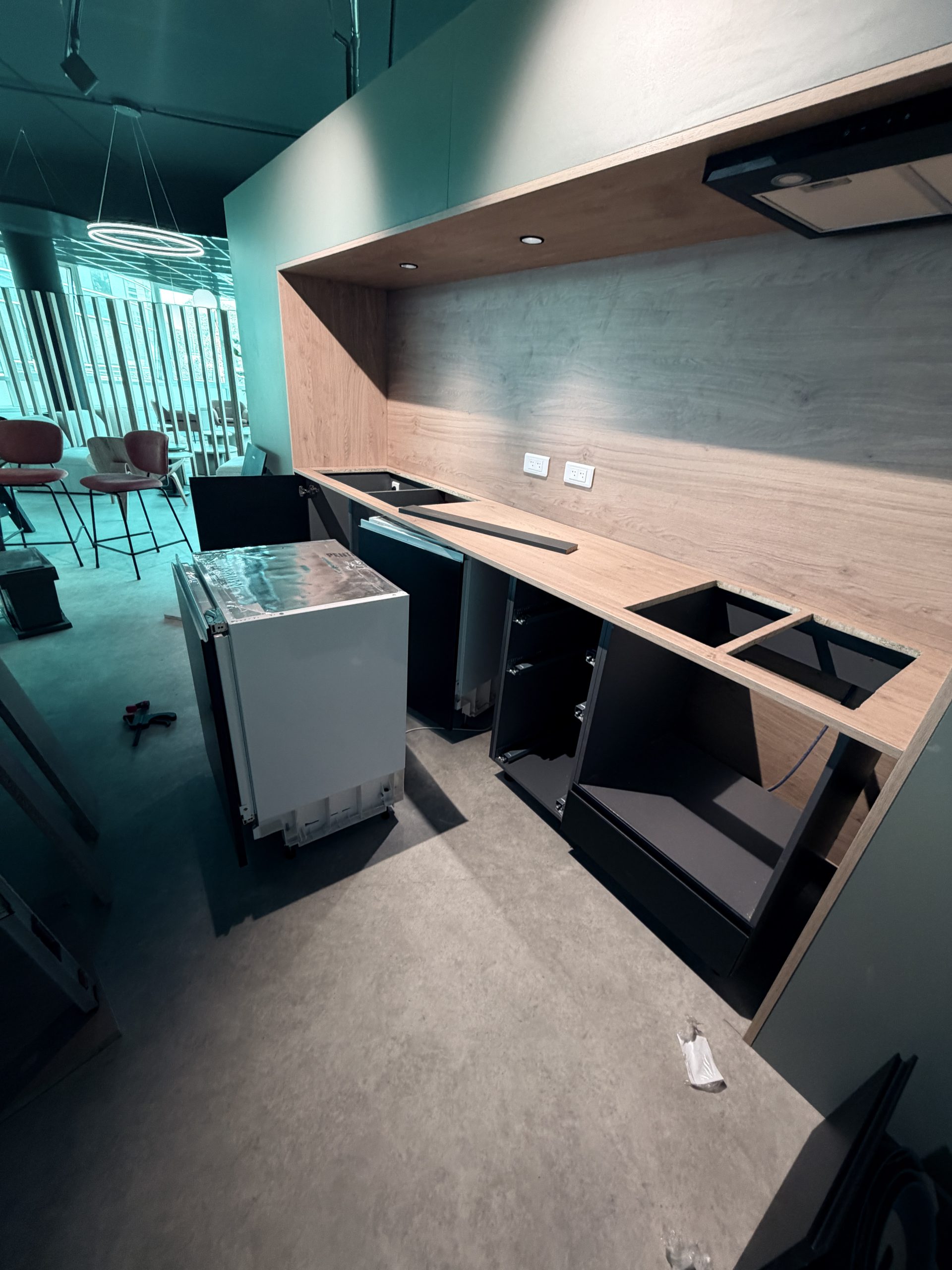 Ajustement de l'ensemble du mobilier de cuisine
